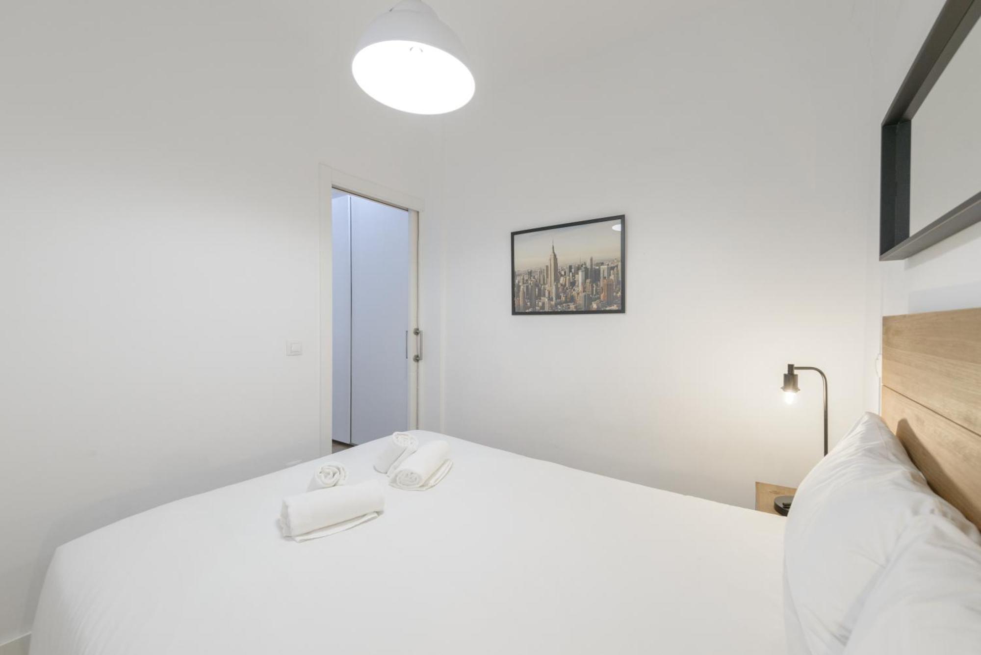 Avila Calle, Precioso Estudio En Santiago Bernabeu-Estrecho En Segundo Piso Sin Ascensor Lejlighed Madrid Eksteriør billede