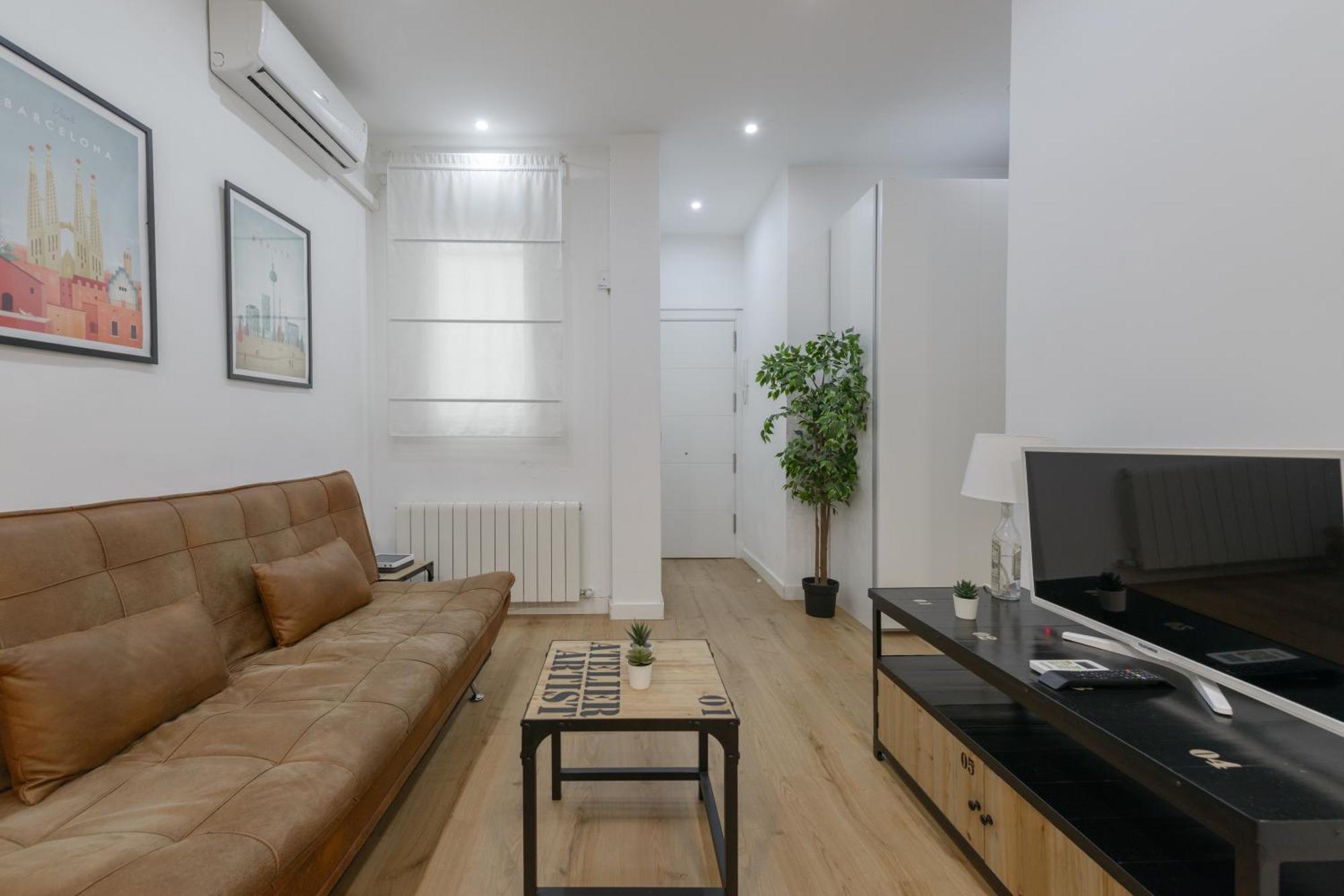 Avila Calle, Precioso Estudio En Santiago Bernabeu-Estrecho En Segundo Piso Sin Ascensor Lejlighed Madrid Eksteriør billede